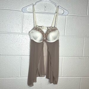 < Gilligan & O’Malley Tan/Cream Push Up Lingerie >